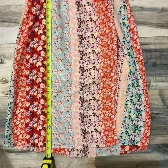 Fig and Flower lined smocked prairie floral boho dress size medium - Picture 9 of 10